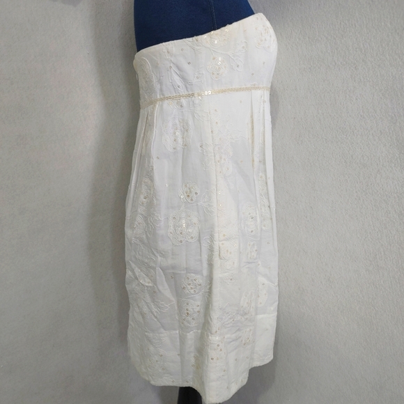 BCBGMaxAzria White w/ Sequins Strapless Dress - Picture 5 of 8